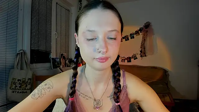 Jenny darling love online show from 03/13/25, 07:50