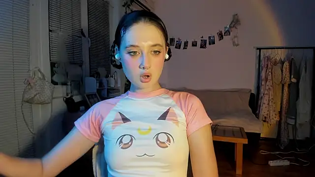 Jenny darling love online show from 09/23/25, 06:11