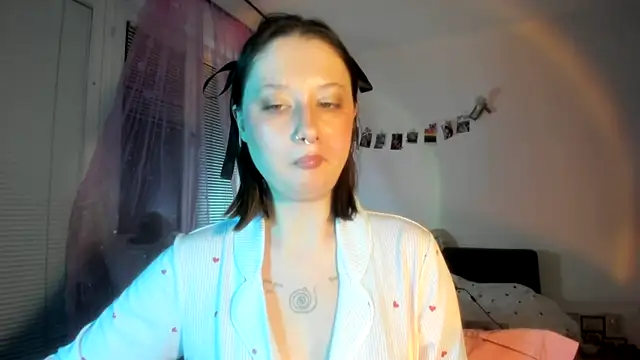 Jenny darling love online show from 04/13/26, 06:13