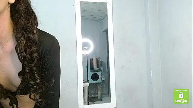 Snapshot of crista_rouse chatting on 03/01/25, 02:37 crista rouse online show from 03/01/25, 02:37