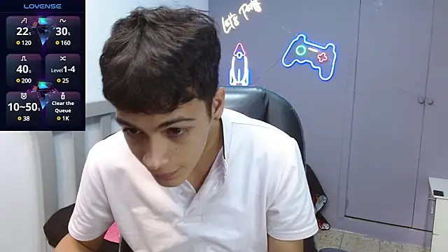 SkinnyBoy  online show from 01/21/25, 03:21