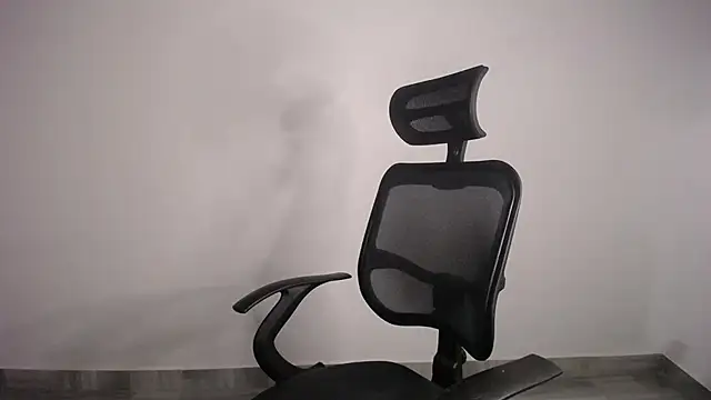 present the magic online show from 02/21/25, 02:50