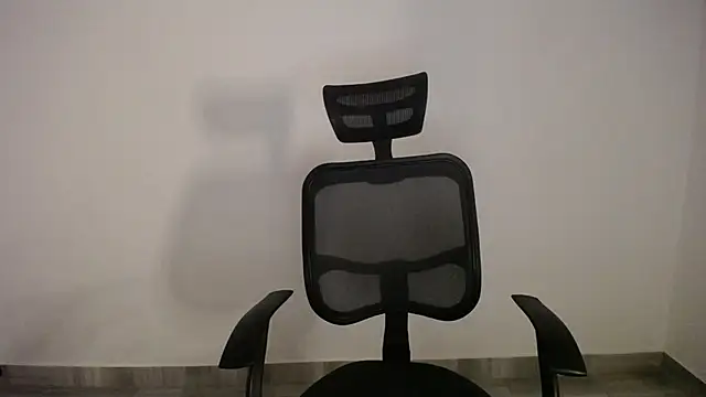 present the magic online show from 03/10/25, 05:33