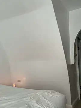 UmaTruewoman online show from 04/13/26, 12:27