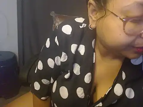 TASHa009 online show from 02/17/26, 08:33