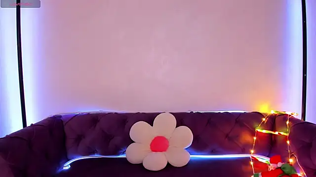 Fluffy Rose online show from 12/02/24, 03:58