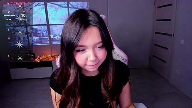 Fluffy Rose online show from 11/20/25, 01:44