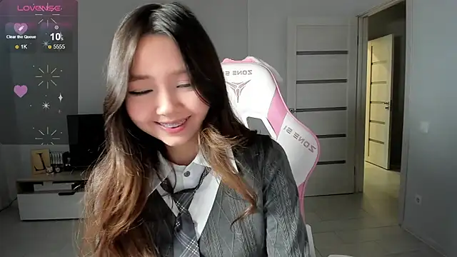 Fluffy Rose online show from 02/13/26, 05:58