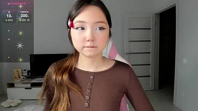 Fluffy Rose online show from 03/18/26, 10:18