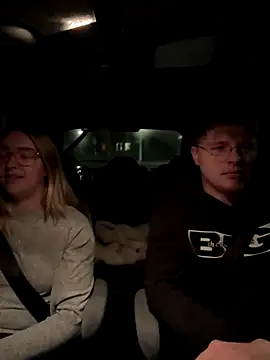 Snapshot of xX_HotCouple_Xx chatting on 10/28/25, 07:27 xX HotCouple Xx online show from 10/28/25, 07:27