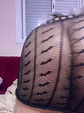 Snapshot of mari_layali chatting on 12/04/24, 03:37 mari layali online show from 12/04/24, 03:37