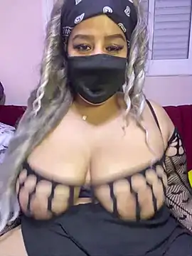 Snapshot of mari_layali chatting on 12/06/24, 07:21 mari layali online show from 12/06/24, 07:21