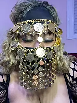 Snapshot of mari_layali chatting on 12/30/24, 03:58 mari layali online show from 12/30/24, 03:58