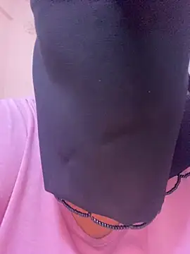 Snapshot of mari_layali chatting on 01/12/25, 06:49 mari layali online show from 01/12/25, 06:49