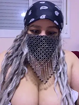 Snapshot of mari_layali chatting on 02/27/25, 03:58 mari layali online show from 02/27/25, 03:58