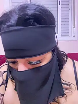 Snapshot of mari_layali chatting on 03/15/25, 12:36 mari layali online show from 03/15/25, 12:36