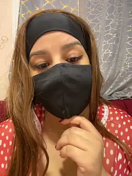 Snapshot of mari_layali chatting on 09/13/25, 08:08 mari layali online show from 09/13/25, 08:08