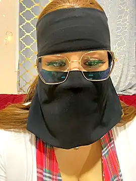 Snapshot of mari_layali chatting on 10/05/25, 12:42 mari layali online show from 10/05/25, 12:42