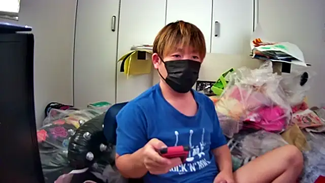 Osikokusama online show from 10/15/25, 02:01