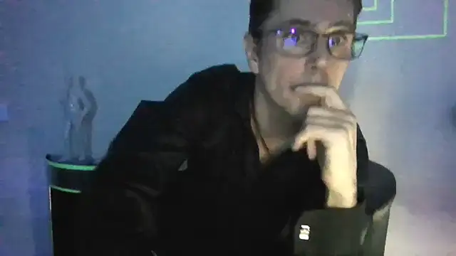 Snapshot of Minm666 chatting on 02/23/25, 11:25 Minm666 online show from 02/23/25, 11:25