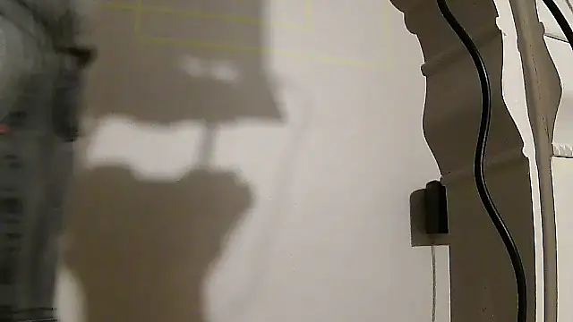 Snapshot of Minm666 chatting on 10/03/25, 04:37 Minm666 online show from 10/03/25, 04:37