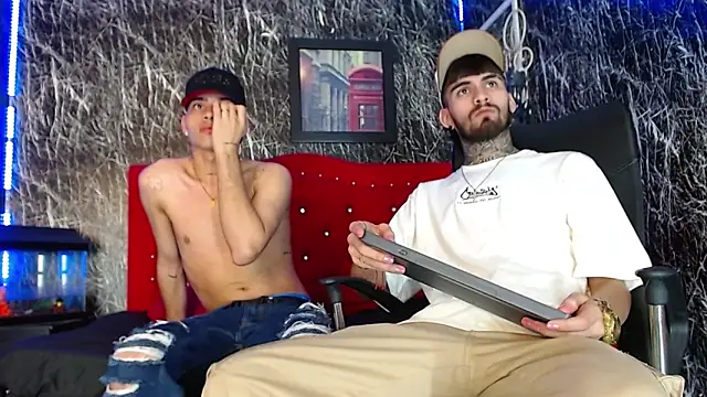 Snapshot of Brutal_Sex_Fucking chatting on 12/16/24, 01:53 Brutal Sex Fucking online show from 12/16/24, 01:53