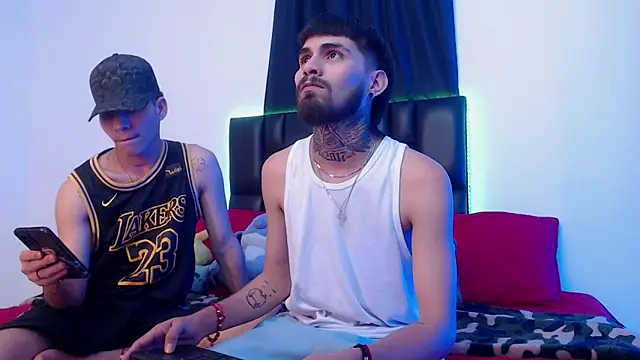 Snapshot of Brutal_Sex_Fucking chatting on 03/09/25, 08:21 Brutal Sex Fucking online show from 03/09/25, 08:21