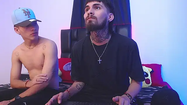 Snapshot of Brutal_Sex_Fucking chatting on 03/10/25, 09:40 Brutal Sex Fucking online show from 03/10/25, 09:40