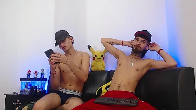 Snapshot of Brutal_Sex_Fucking chatting on 03/13/25, 11:59 Brutal Sex Fucking online show from 03/13/25, 11:59