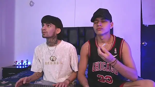 Snapshot of Brutal_Sex_Fucking chatting on 09/26/25, 10:36 Brutal Sex Fucking online show from 09/26/25, 10:36