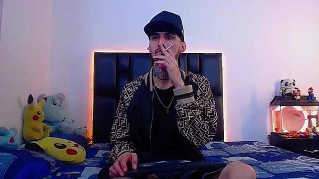 Snapshot of Brutal_Sex_Fucking chatting on 06/19/26, 04:39 Brutal Sex Fucking online show from 06/19/26, 04:39