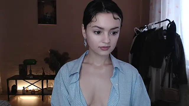 Snapshot of CuteRuby99 chatting on 10/09/25, 10:24 CuteRuby99 online show from 10/09/25, 10:24