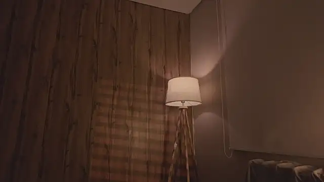 MariMaddison online show from 11/20/25, 08:19