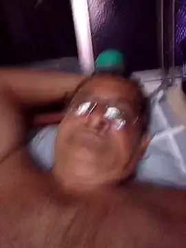 Naldoleao1 online show from 11/11/25, 08:47