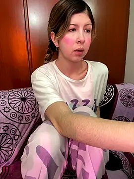 KittieCatty online show from 10/23/25, 02:05