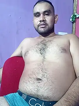 travieso2893 online show from 12/30/24, 03:25