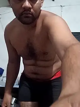 travieso2893 online show from 10/29/25, 01:52