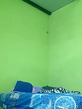 travieso2893 online show from 12/18/25, 05:24