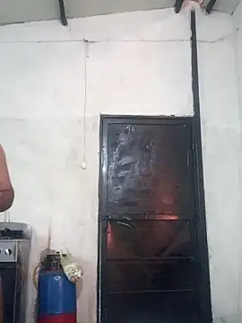 travieso2893 online show from 02/02/26, 12:59