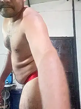 Snapshot of travieso2893 chatting on 05/18/26, 11:27 travieso2893 online show from 05/18/26, 11:27