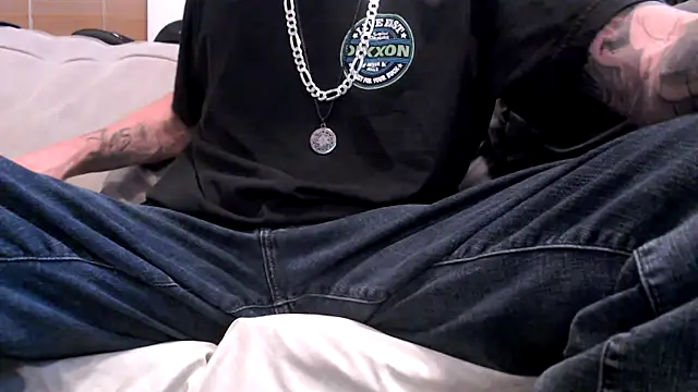 JohnnyKorrupt  online show from 11/04/25, 08:24