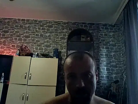 Snapshot of Nikolaiyy chatting on 05/11/26, 11:27 Nikolaiyy online show from 05/11/26, 11:27