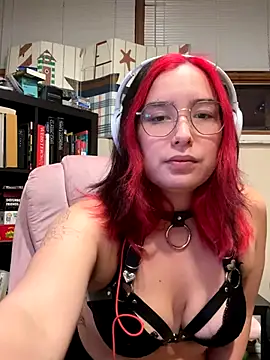 Wolfie star online show from 12/14/25, 06:30