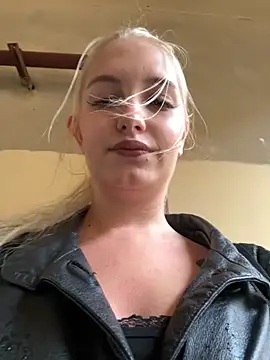 Milkyy wway online show from 09/23/25, 07:33