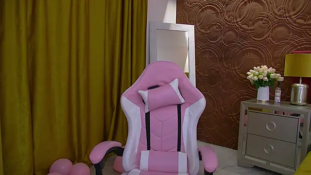 IrisMonn online show from 01/16/25, 06:03