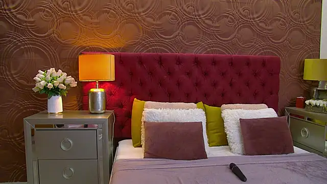 IrisMonn online show from 03/04/25, 06:04