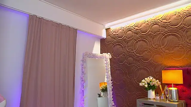 IrisMonn online show from 10/09/25, 06:00