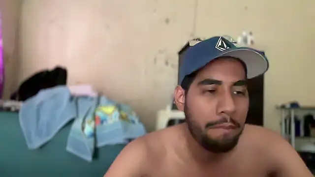 EnriquePersian197 online show from 01/05/25, 06:13