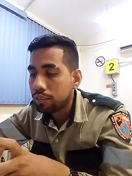 EnriquePersian197 online show from 02/15/25, 01:10