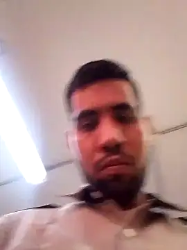 EnriquePersian197 online show from 02/17/25, 02:04